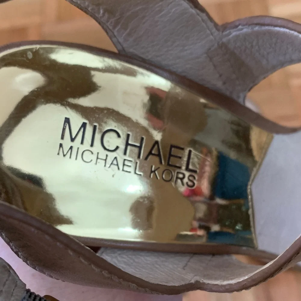 Michael Kors Neutral Platform Block Heel Women’s Size 7.5 - Picture 2 of 14